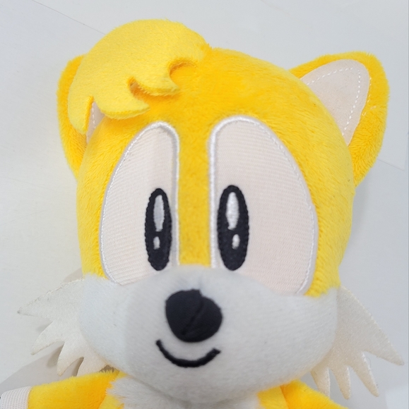 SONIC THE HEDGEHOG TAILS PLUSH TOY 9" - Picture 6 of 7